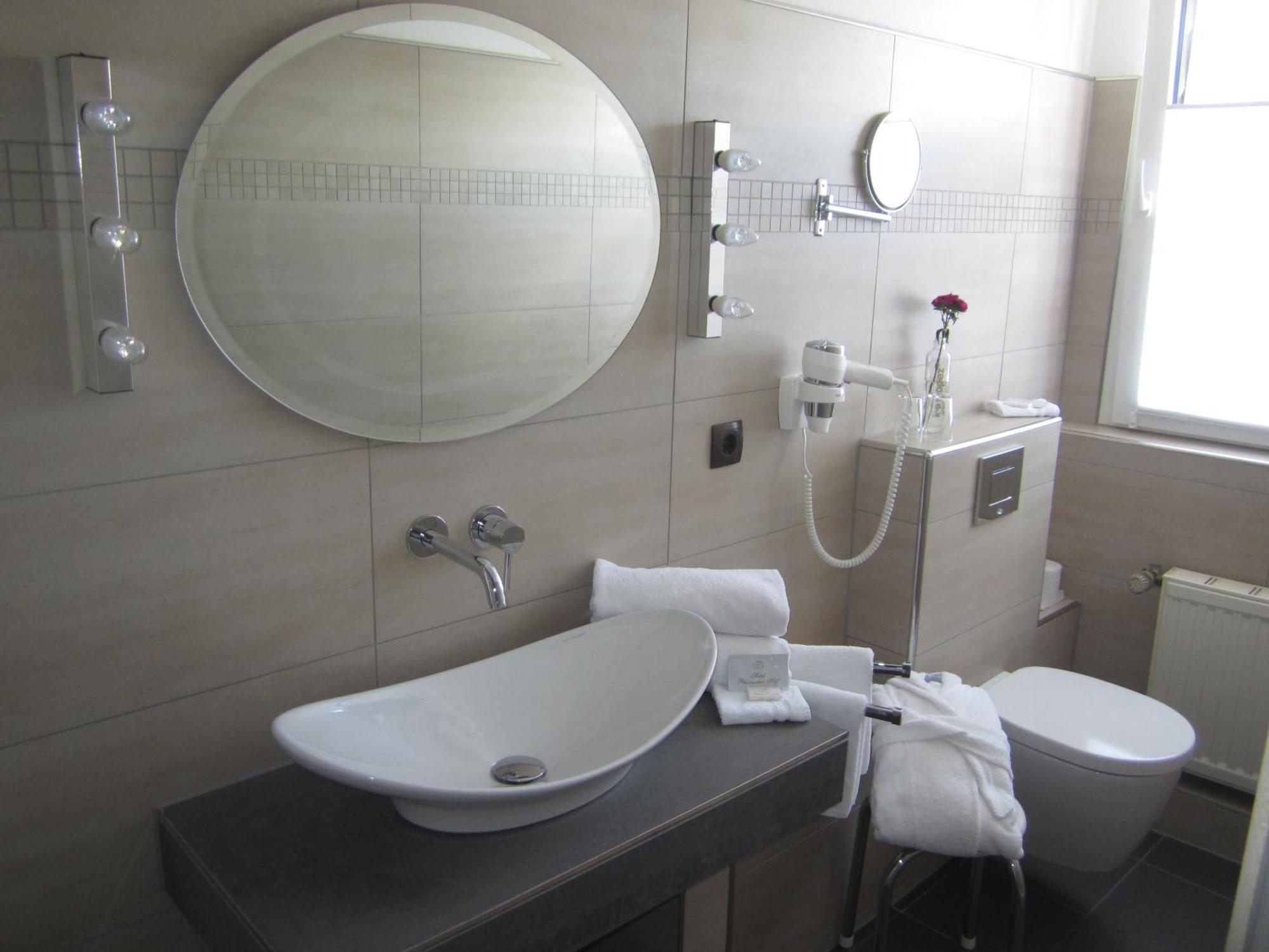 Hotel Rheinischer Hof Erkelenz Extérieur photo
