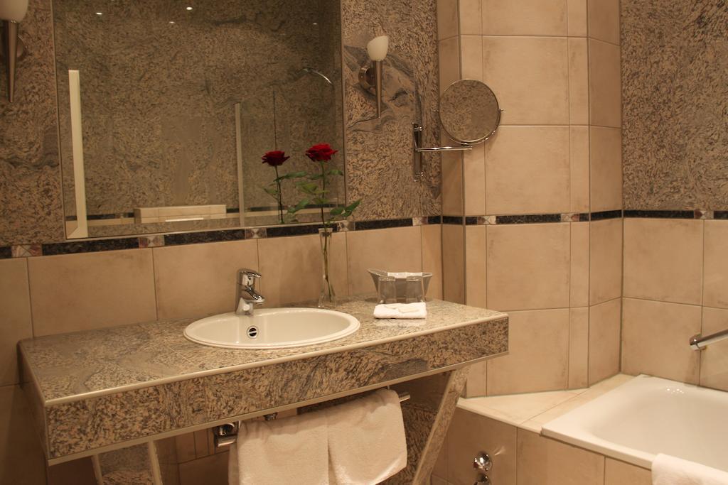 Hotel Rheinischer Hof Erkelenz Chambre photo