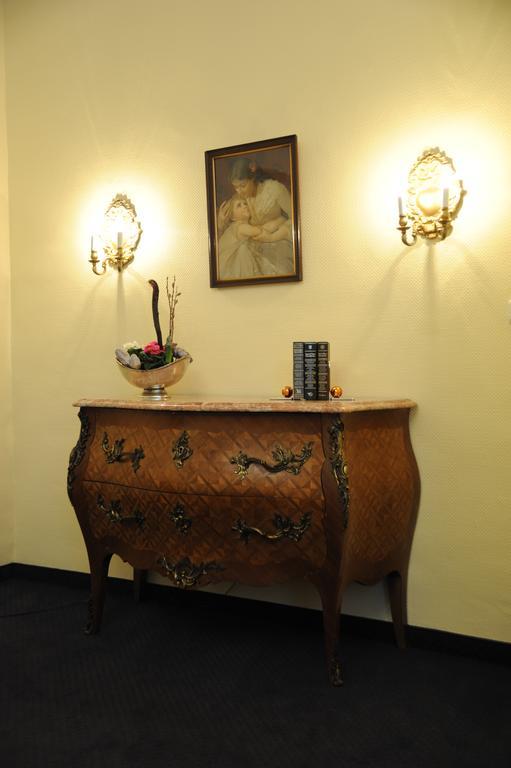 Hotel Rheinischer Hof Erkelenz Extérieur photo